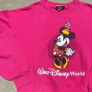 Vintage 90s Minnie Mouse Disney pink crewneck
